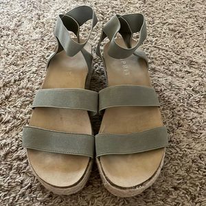 Like new, worn once. Light army green strapped platform sandal